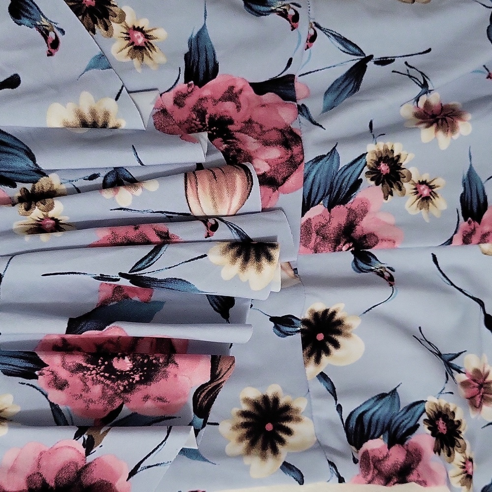 Fashion Nova Blue Floral Romper - Picture 7 of 9